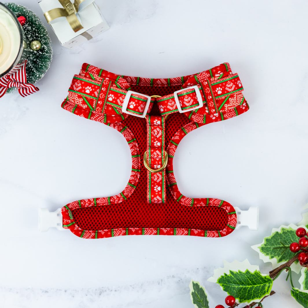 Underside of the Sleigh-In It no-pull adjustable harness.