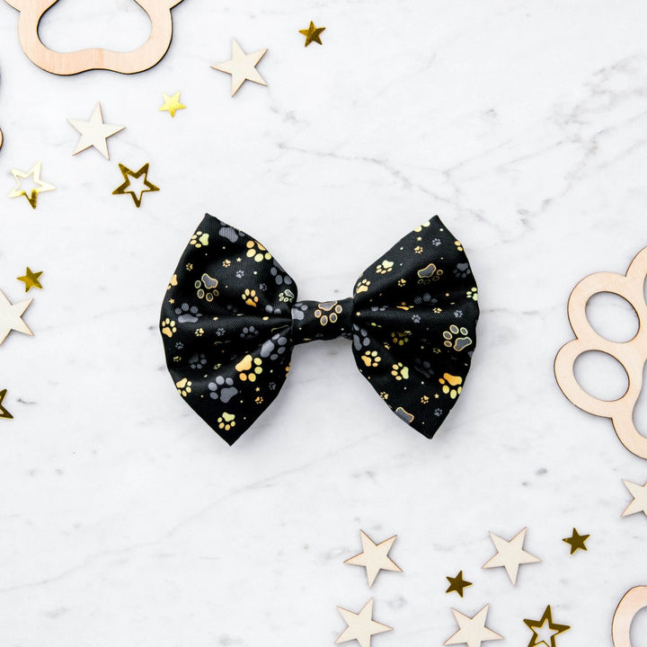 Sailor dog bow tie in the I Love You BEARy Much Walkies Pack.