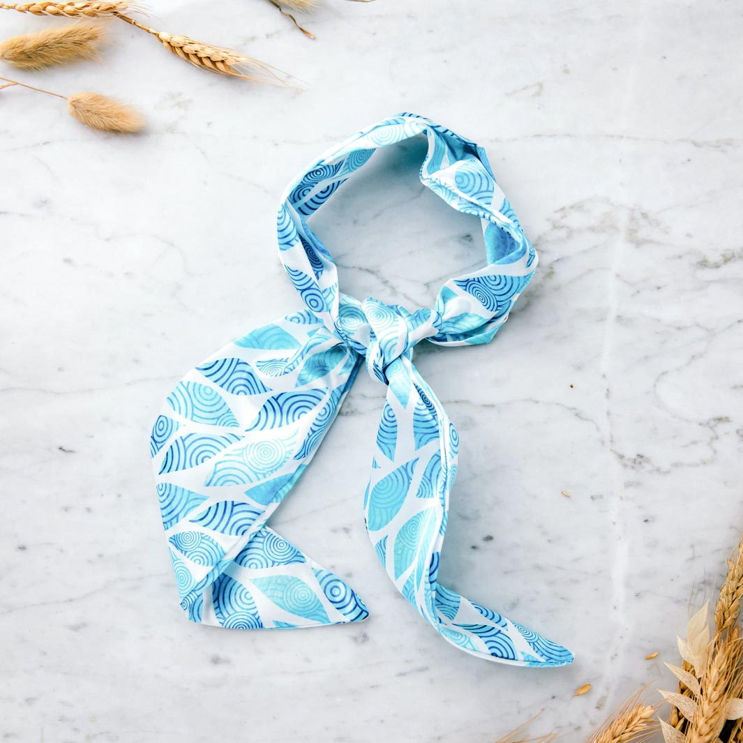 Koalified Cuddler - Leaves hair ribbon.