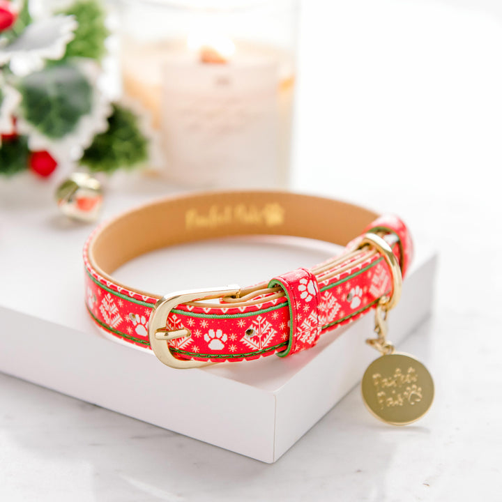 Vegan leather collar in the Sleigh-In It Walkies Pack.