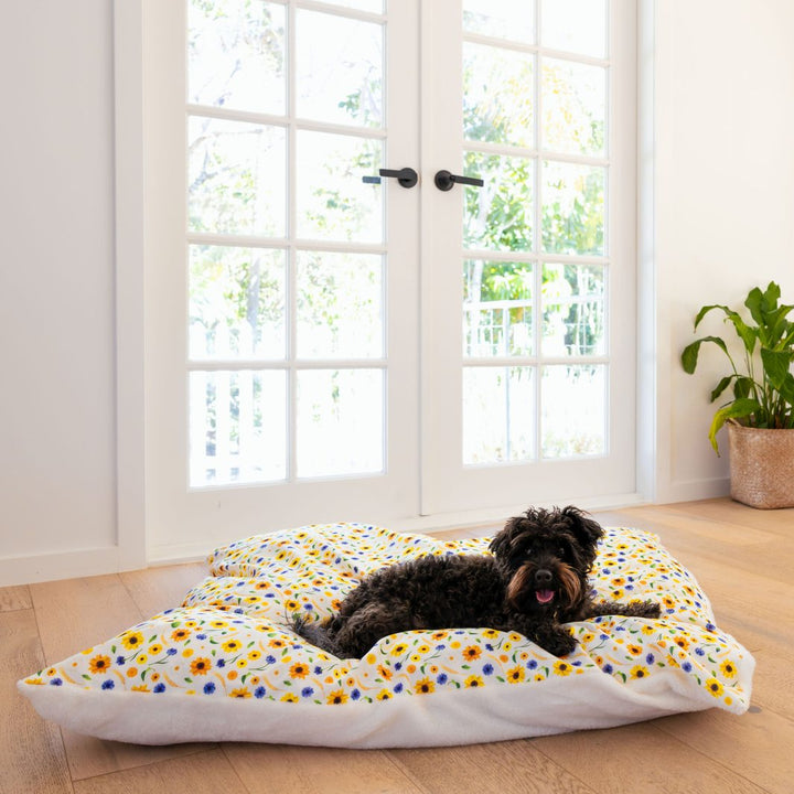 Sunshine on my Mind Cosy Cloud dog bed.