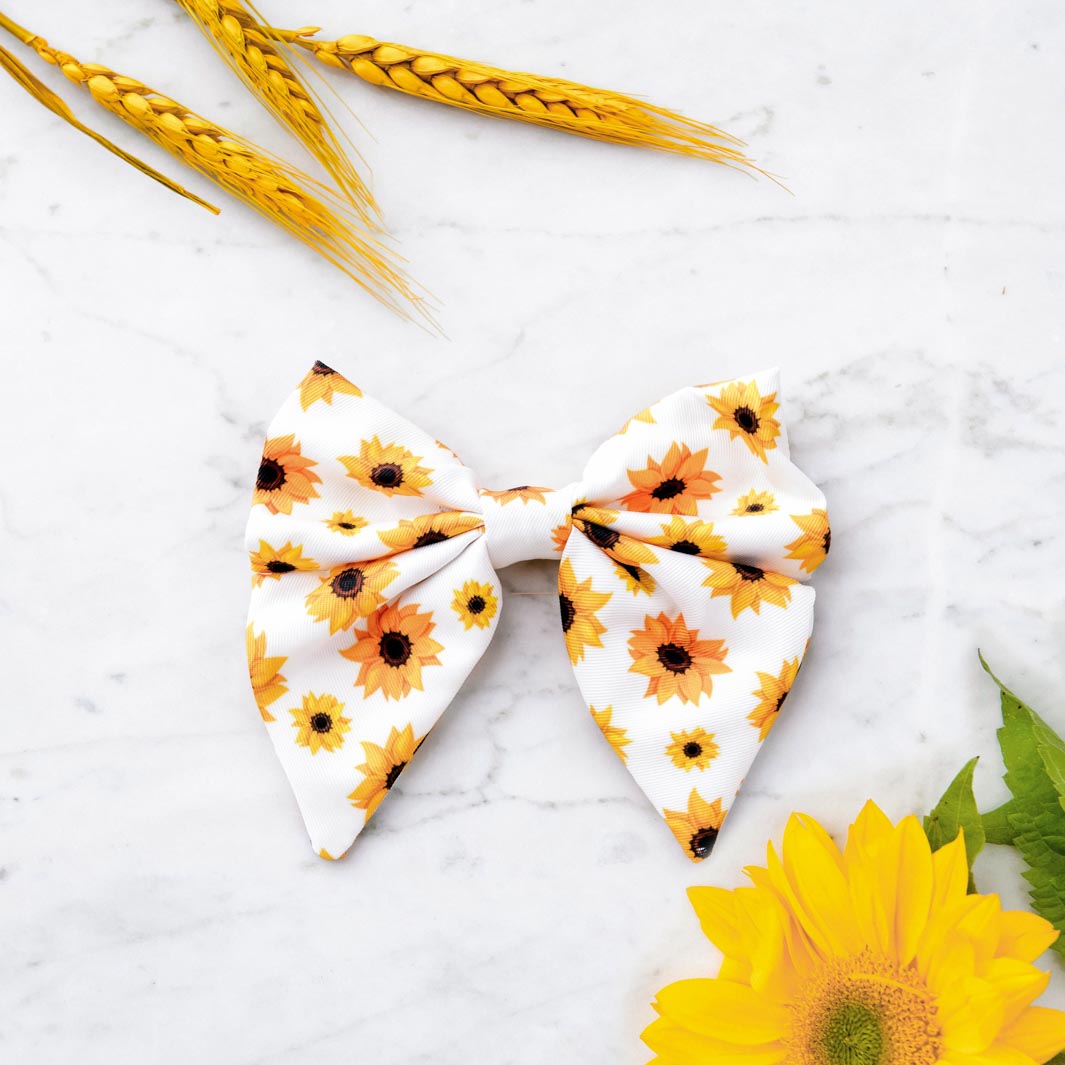 Sunshine on my Mind sailor bow tie.