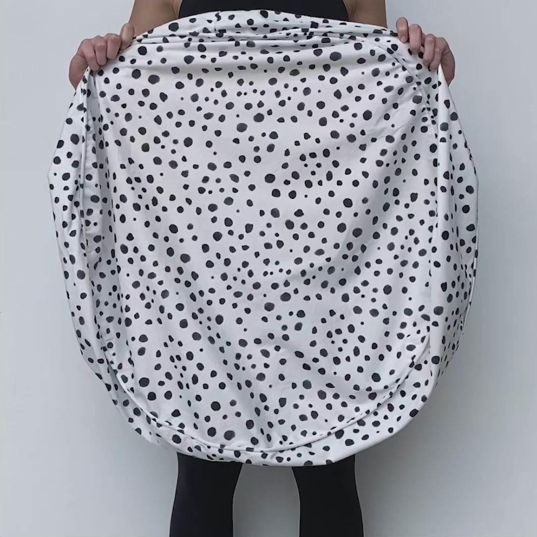 Front and back of the Terrazzo - Cuddle Bud dog bed cover.