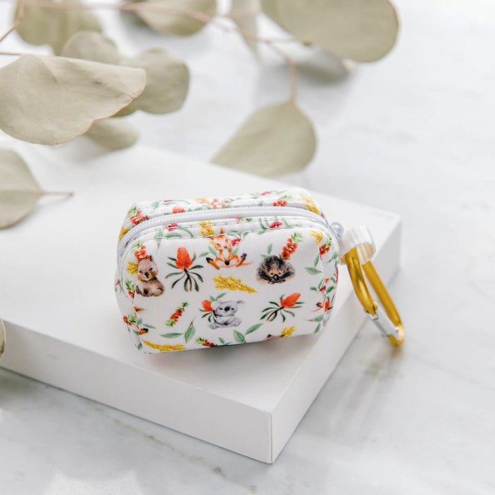Australian Beauties deja poo waste bag holder.