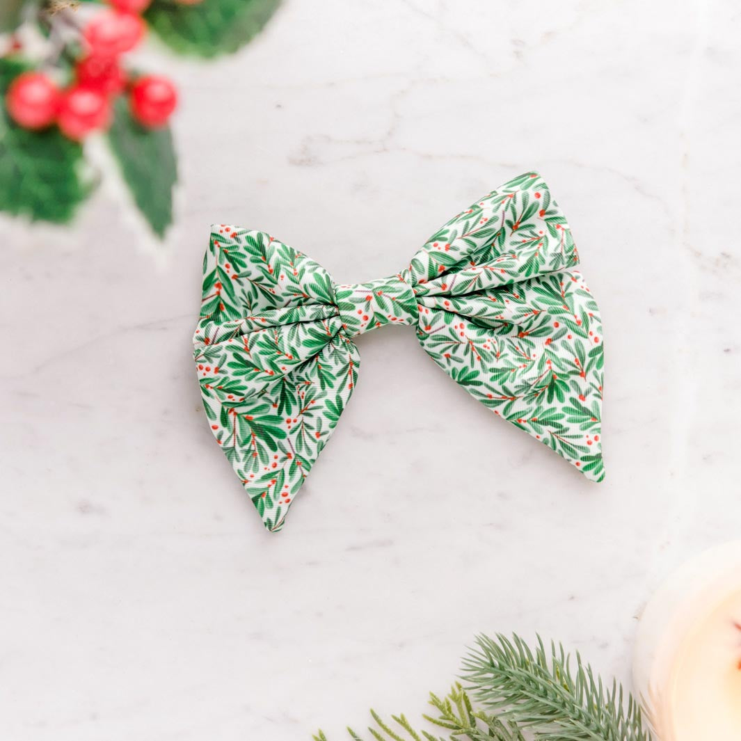 Deck the Paws - Mistletoe sailor bow tie.